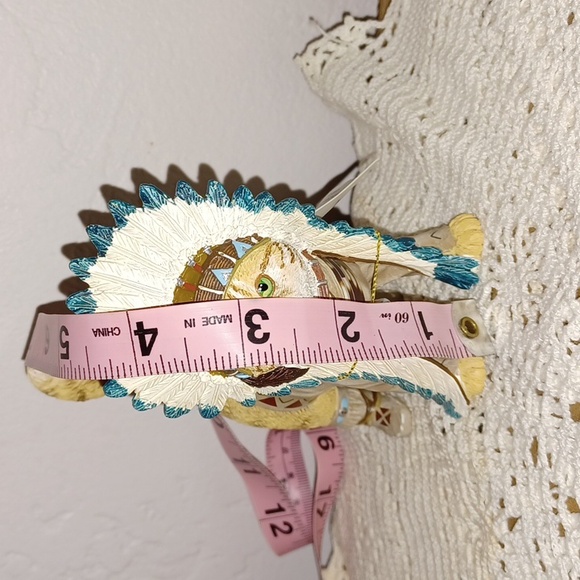 Hamilton Collection "Chief Runs with Paws 🐾 - Picture 7 of 9